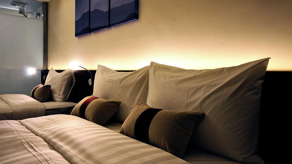ออดี้ การ์เดน บิสซิเนสโฮเต็ล Hotel เถาหยวน ภายนอก รูปภาพ