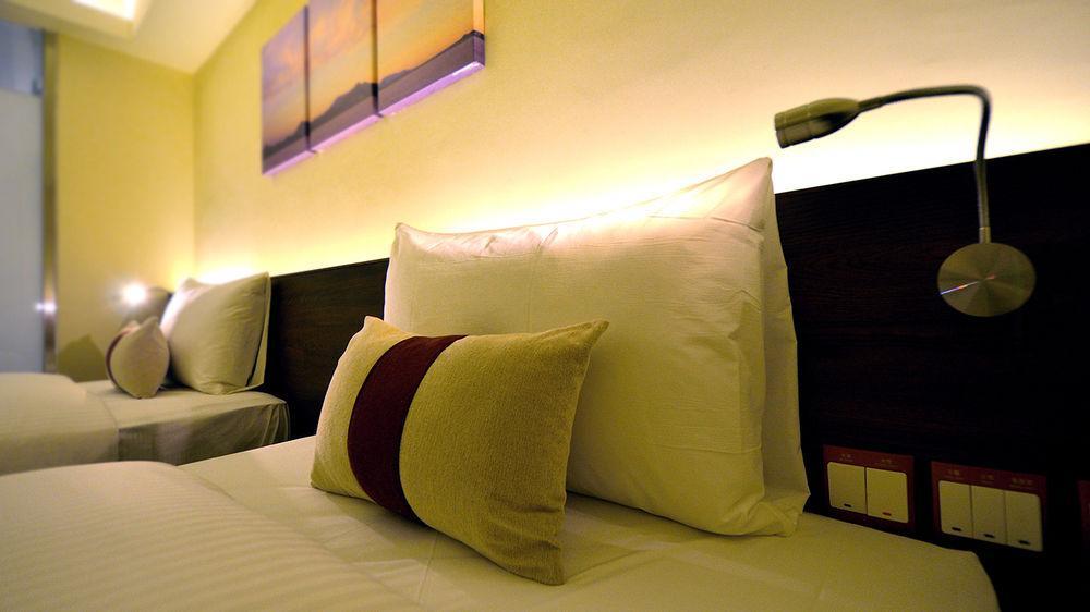 ออดี้ การ์เดน บิสซิเนสโฮเต็ล Hotel เถาหยวน ภายนอก รูปภาพ